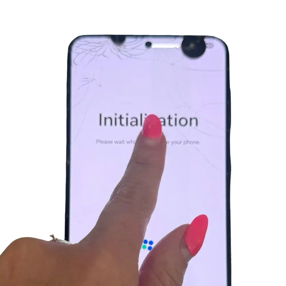 Samsung Galaxy S21+ 5G 128GB SM-G996U Cracked Screen As Is Verizon Smartphone